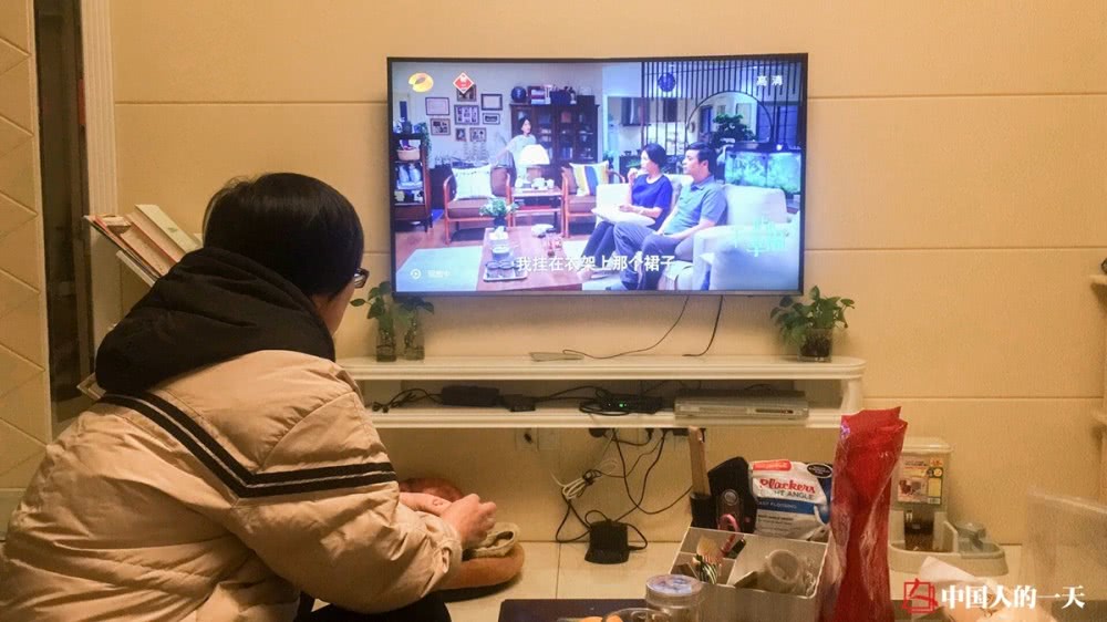 三个女生被困18天,三个女孩被困在密室