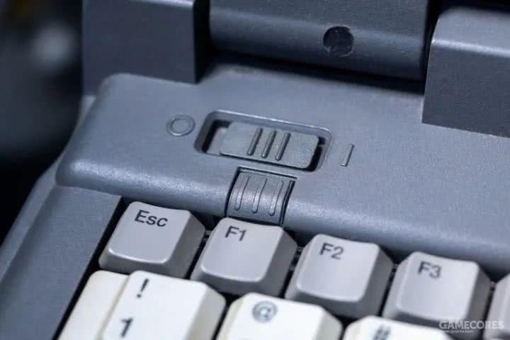 一百多买个电脑,一百多买个二手笔记本