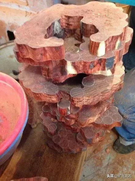 小叶紫檀原料到成品佛珠的流程,小叶紫檀佛珠加工全过程