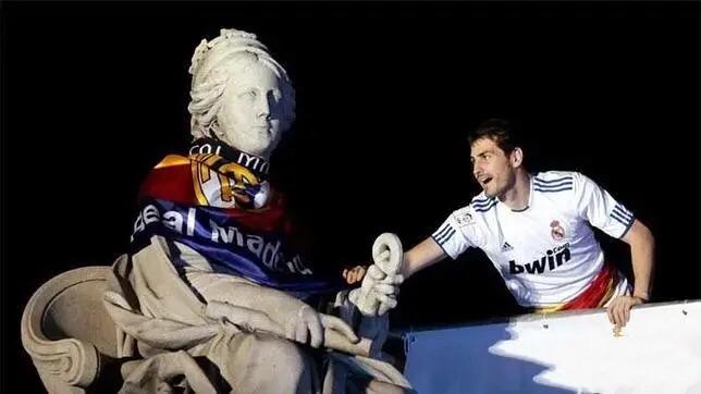 皇马永远的圣卡西伯纳乌守护神,圣地亚哥伯纳乌皇马永远的守护神