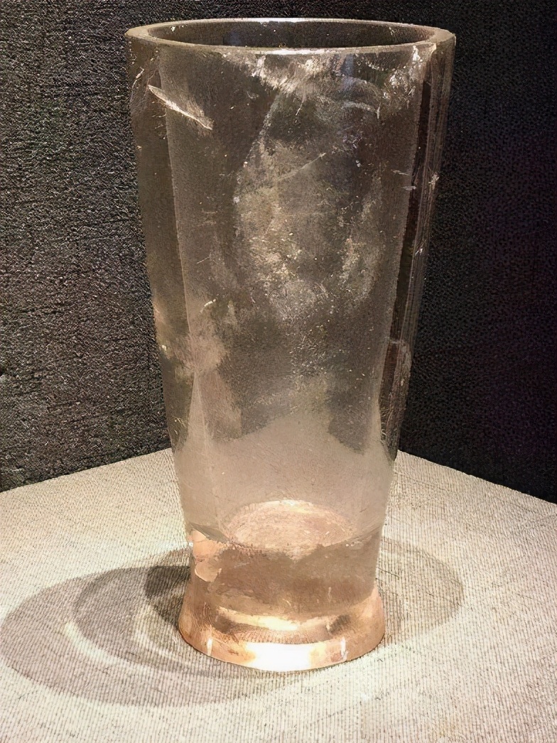 战国水晶杯出土记录,战国水晶杯发掘故事