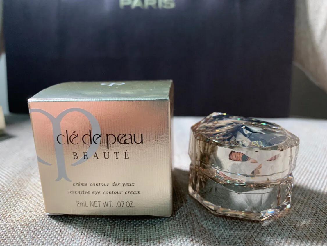 眼霜选购,不同年龄应该怎么选眼霜