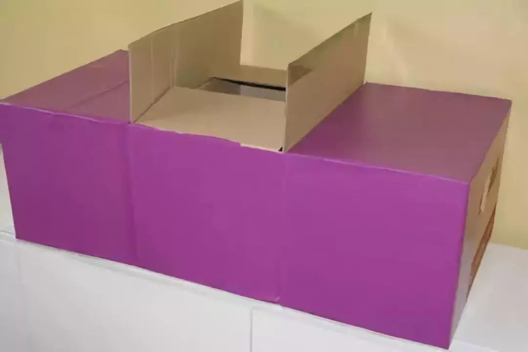 纸箱手工环创作品幼儿,纸箱环创制作大全