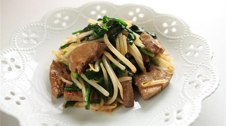 8个月宝宝吃什么辅食护眼睛,宝宝补脑护眼的营养辅食