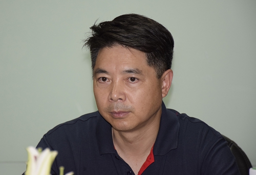 前锋应该有的技术,前锋坚持与努力