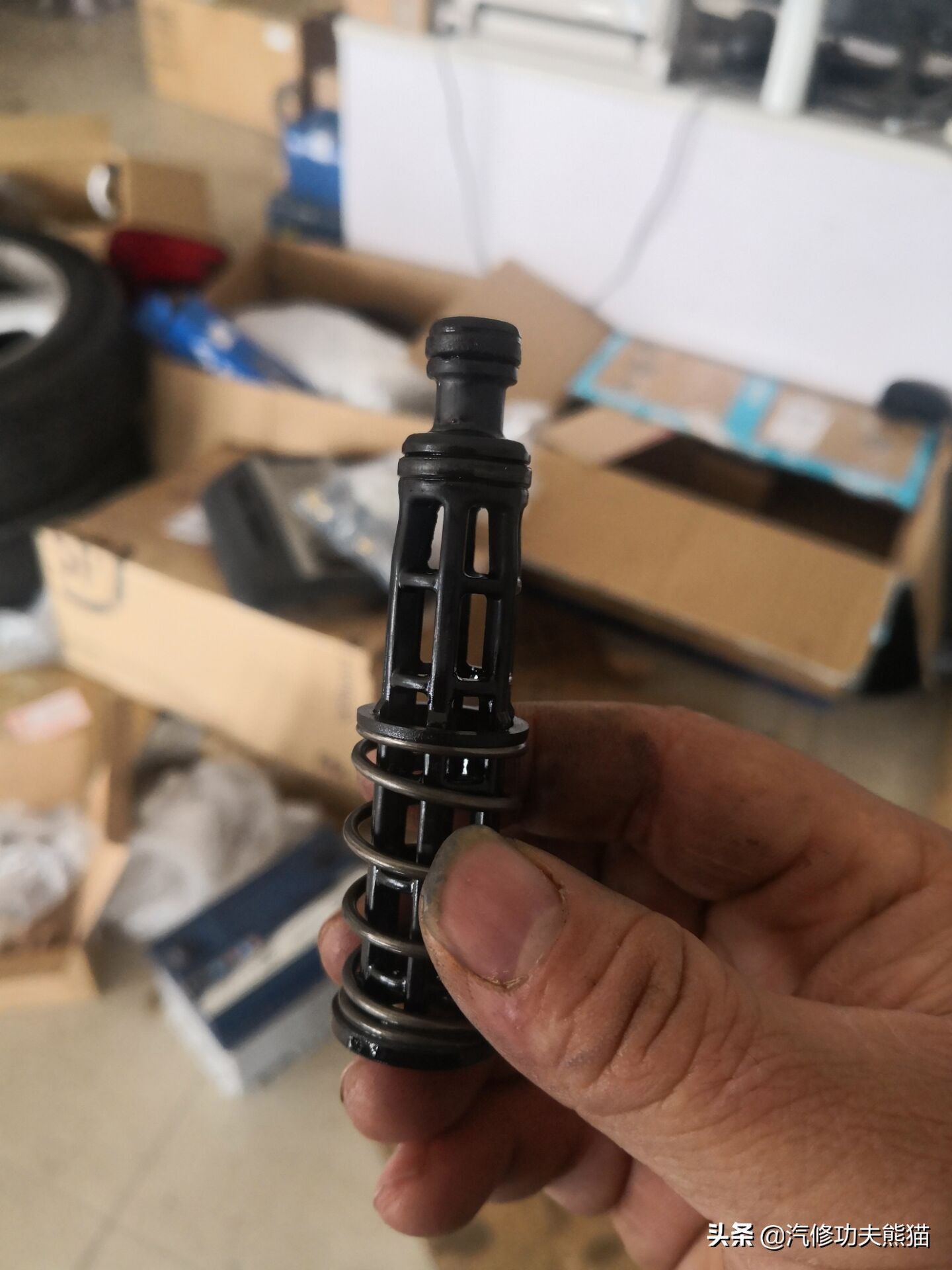 斯柯达明锐2010款2.0烧机油吗,09款斯柯达明锐1.6烧机油怎么解决