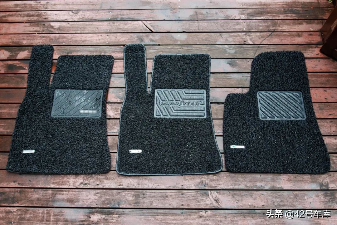 特斯拉model3买什么样脚垫,脚垫你们都买哪个