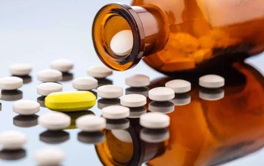 一来月经就头痛腹胀痛怎样调理,一来月经就胃疼怎么缓解