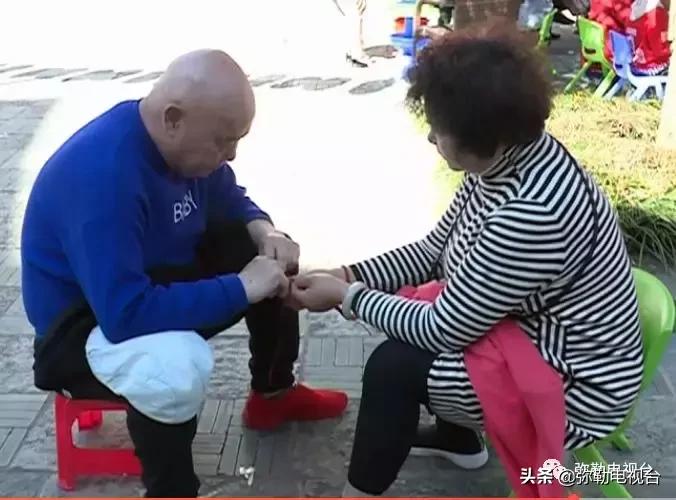 昆明弥勒人山人海,来弥勒玩人山人海