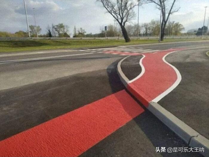 盘点那些沙雕设计,看着让人离谱的沙雕设计