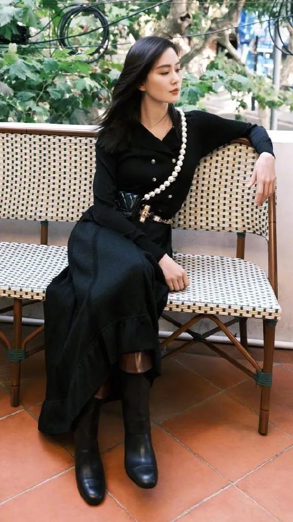 除了优雅贵气,珍珠还能休闲、叛逆、又嘻哈?