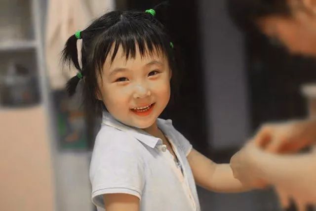 ps教程3步解决照片偏黄,图片有色差如何在ps改