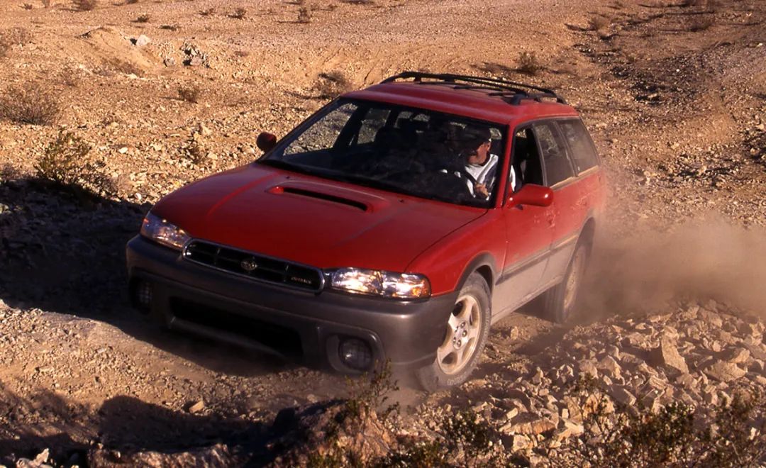 底盘多高能装高栏,底盘高的优点及缺点