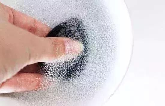 美妆蛋的正确使用方法,美妆蛋干湿两用的正确使用方法