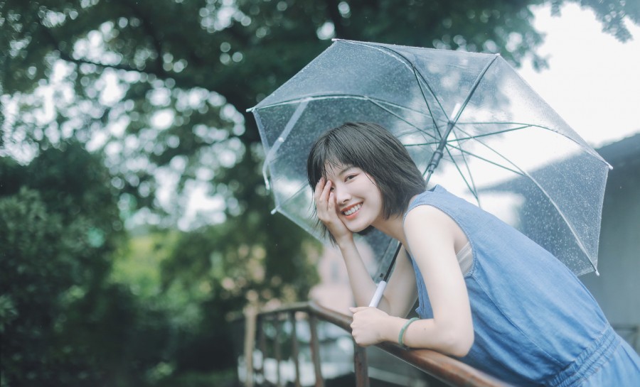 有雨后清新感的香水,阴雨天什么香水比较好闻