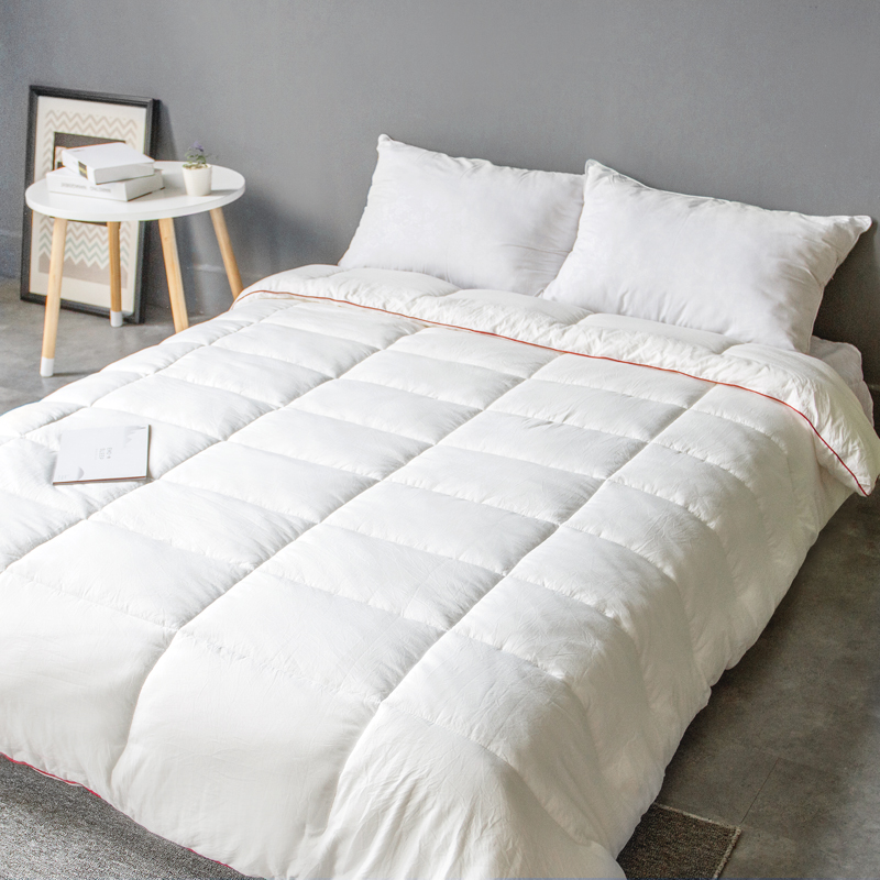 冬季盖蚕丝被保暖还是棉被保暖,羽绒被蚕丝被棉被哪种最暖