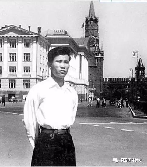 刚刚惊闻噩耗,刚刚噩耗传来