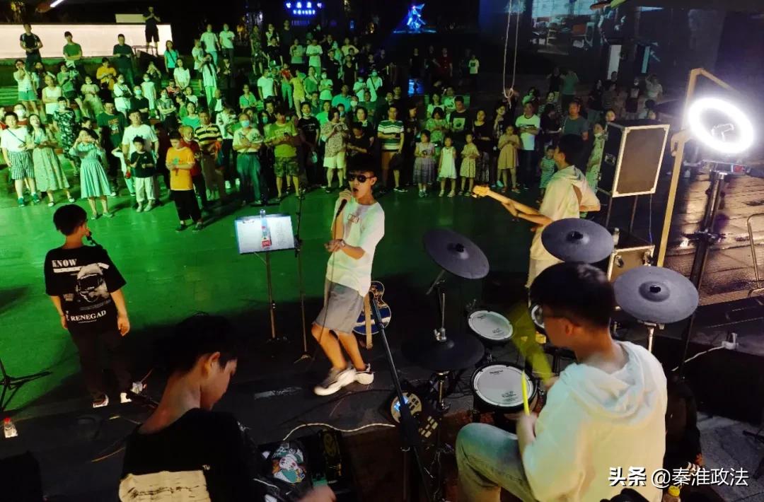 内秦淮河和外秦淮河哪个好玩,夜游秦淮河别样的感觉