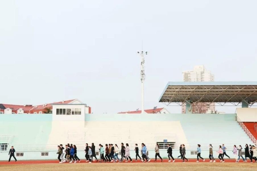 奔跑吧去青岛大学,奔跑吧青岛大学片段