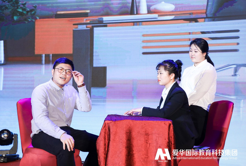 不忘初心聚合力携手同行迎新春,不忘初心砥砺前行携手共进新篇章