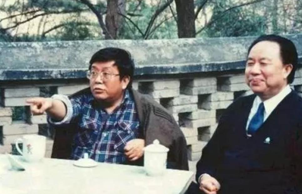 坐牢18年，264套房，他是*子骗**还是天才？