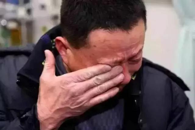 守门员老林的悲惨故事,小说