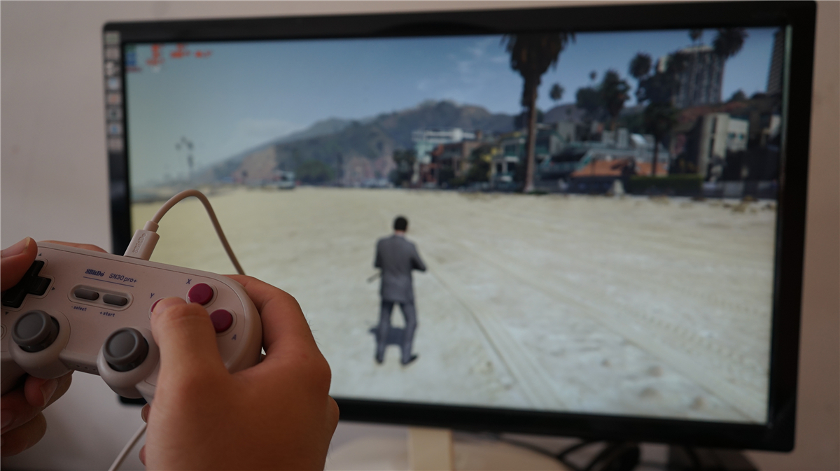 八位堂蓝牙手柄测评推荐,八位堂sn30pro手柄