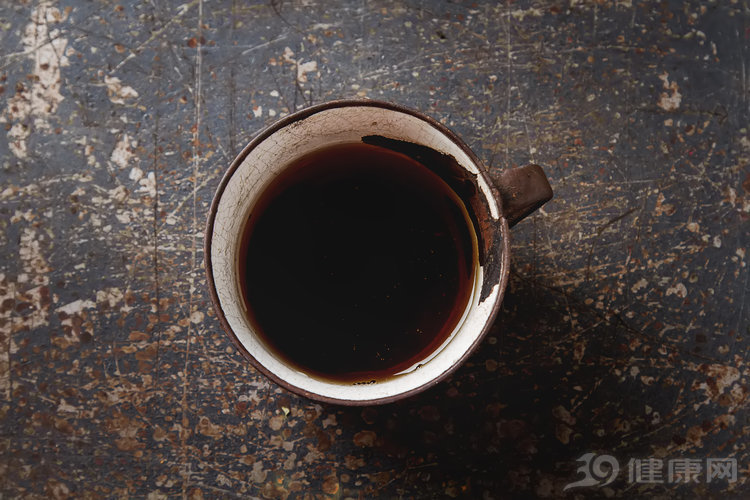 用错水杯怎么办,用错水杯等于喝毒玻璃杯