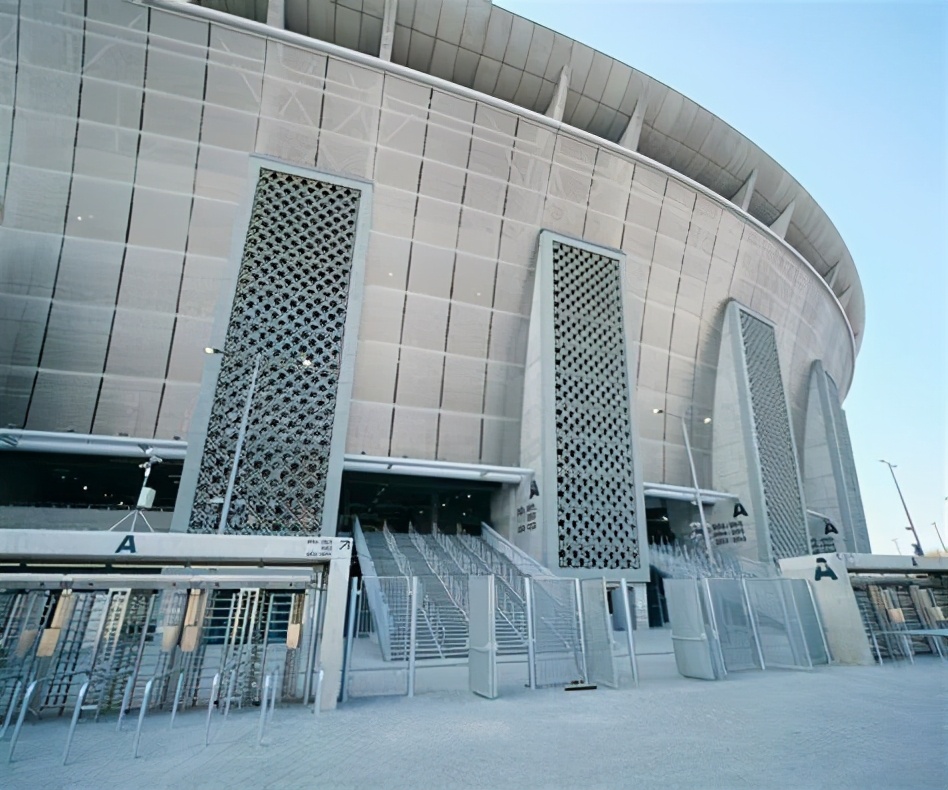 欧洲杯预选赛葡萄牙c罗4球,c罗获普斯卡什奖颁奖典礼照片