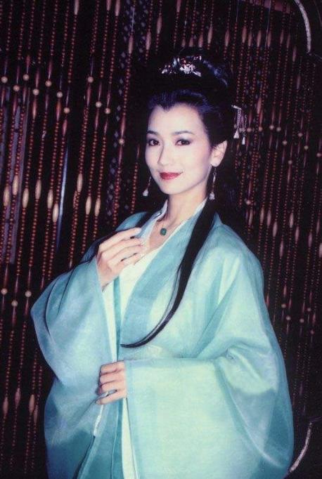 伯邑考是白素贞的师傅吗,白素贞的师傅是谁啊