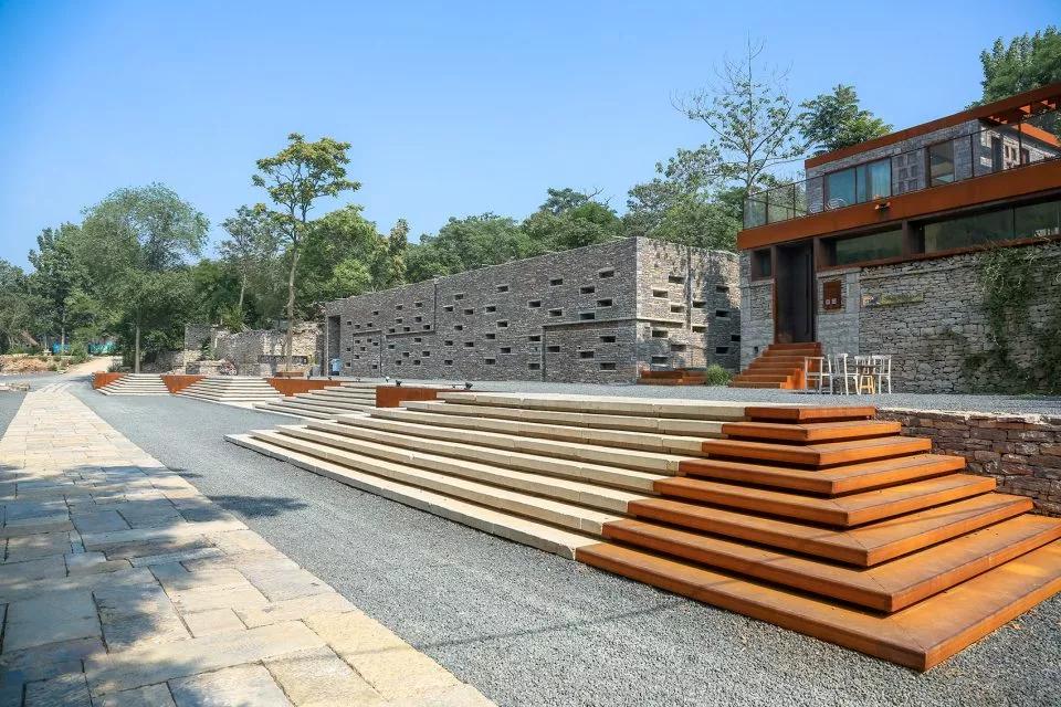 建设最美乡村图片,用泥土打造家园