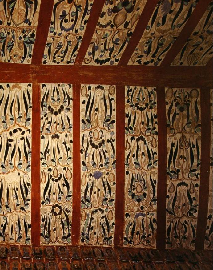 敦煌428窟介绍,敦煌329窟壁画飞天图