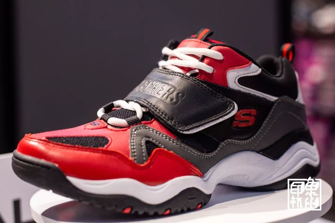 让直男男朋友帮你挑衣服？女票们都疯了……