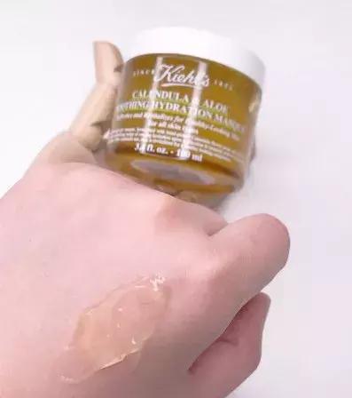 军训后要被晒成碳？史上最强晒后修复攻略，让你快速白回来