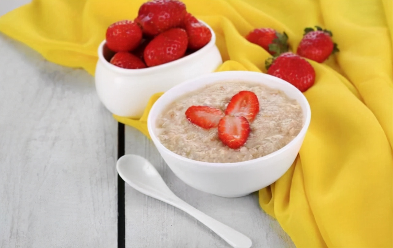 吃香蕉对胃会有好处吗,吃香蕉对胃有害还是有益