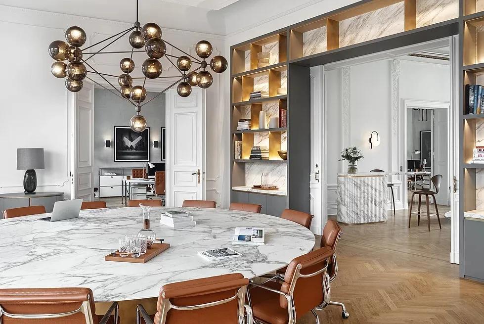 古典与现代，300㎡豪华办公空间