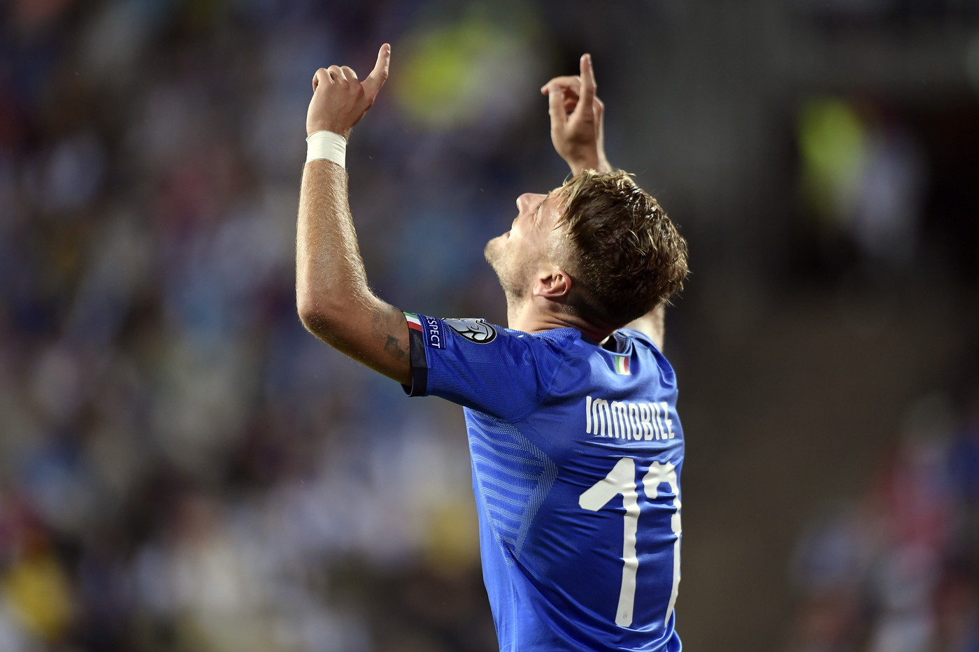 国米后场倒脚进攻,国米两连击