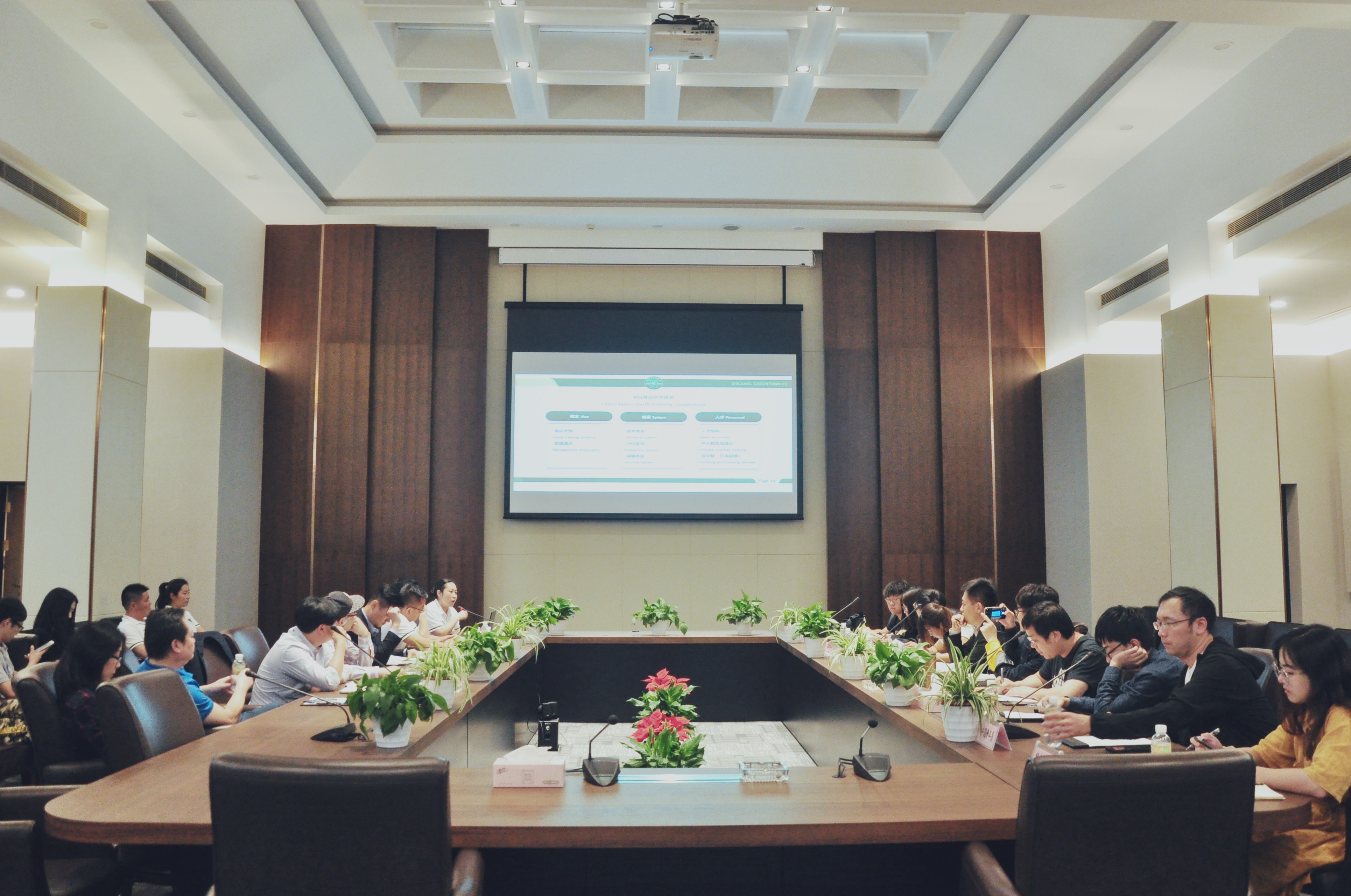 绿城青训新基地,聚焦绿城青训的王牌梯队