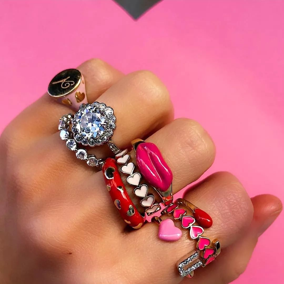 时髦ins风饰品,明星同款配饰推荐