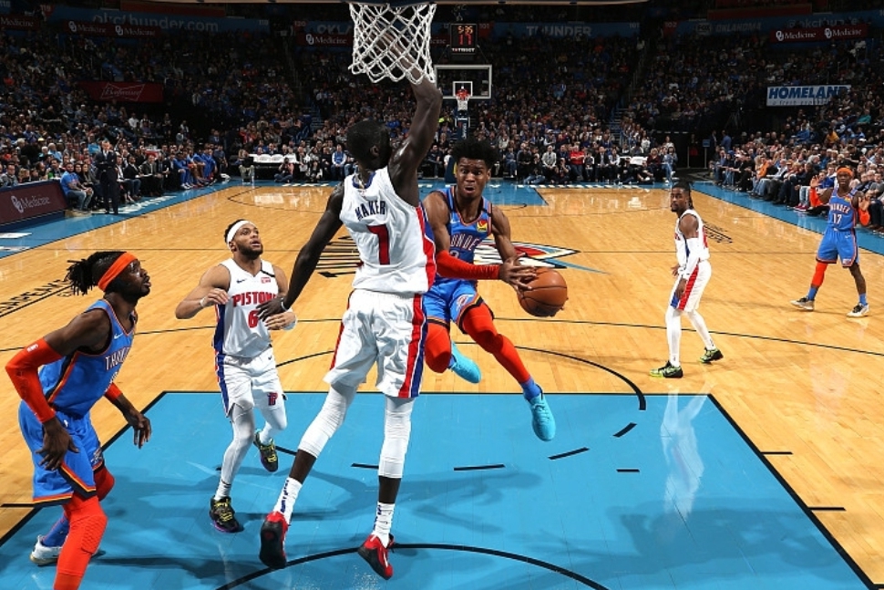 球鞋上脚展示,球鞋上脚集锦空砍成群难阻失利