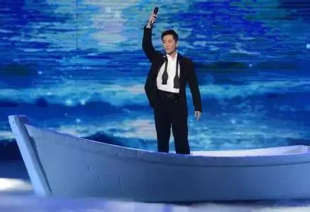 实拍吸毒人毒瘾发作,男女吸毒视频