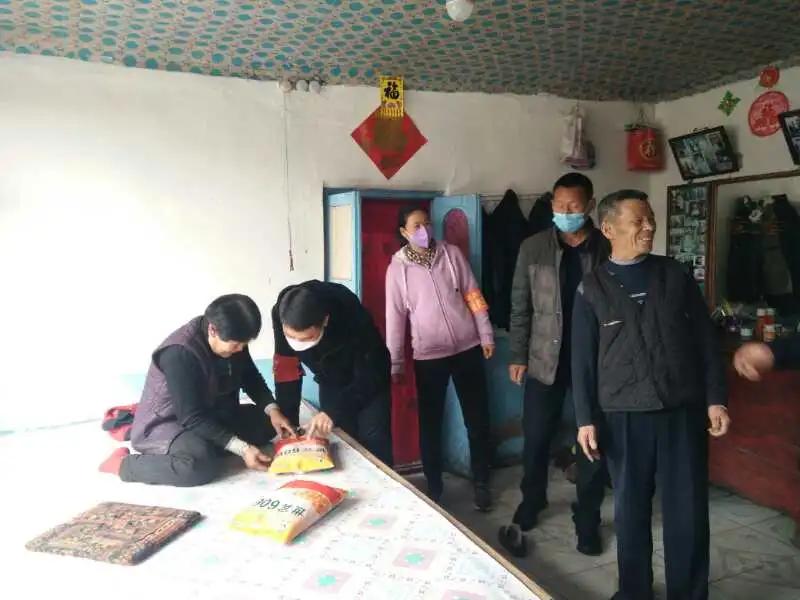 疫情防控河南新县在行动,战疫情农村在行动