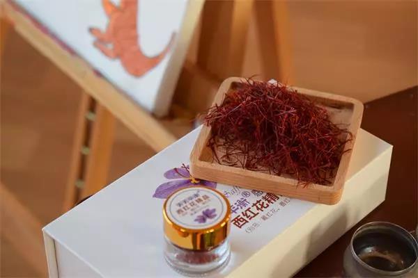 藏红花跟西红花番红花有什么区别,西红花番红花藏红花有什么区别