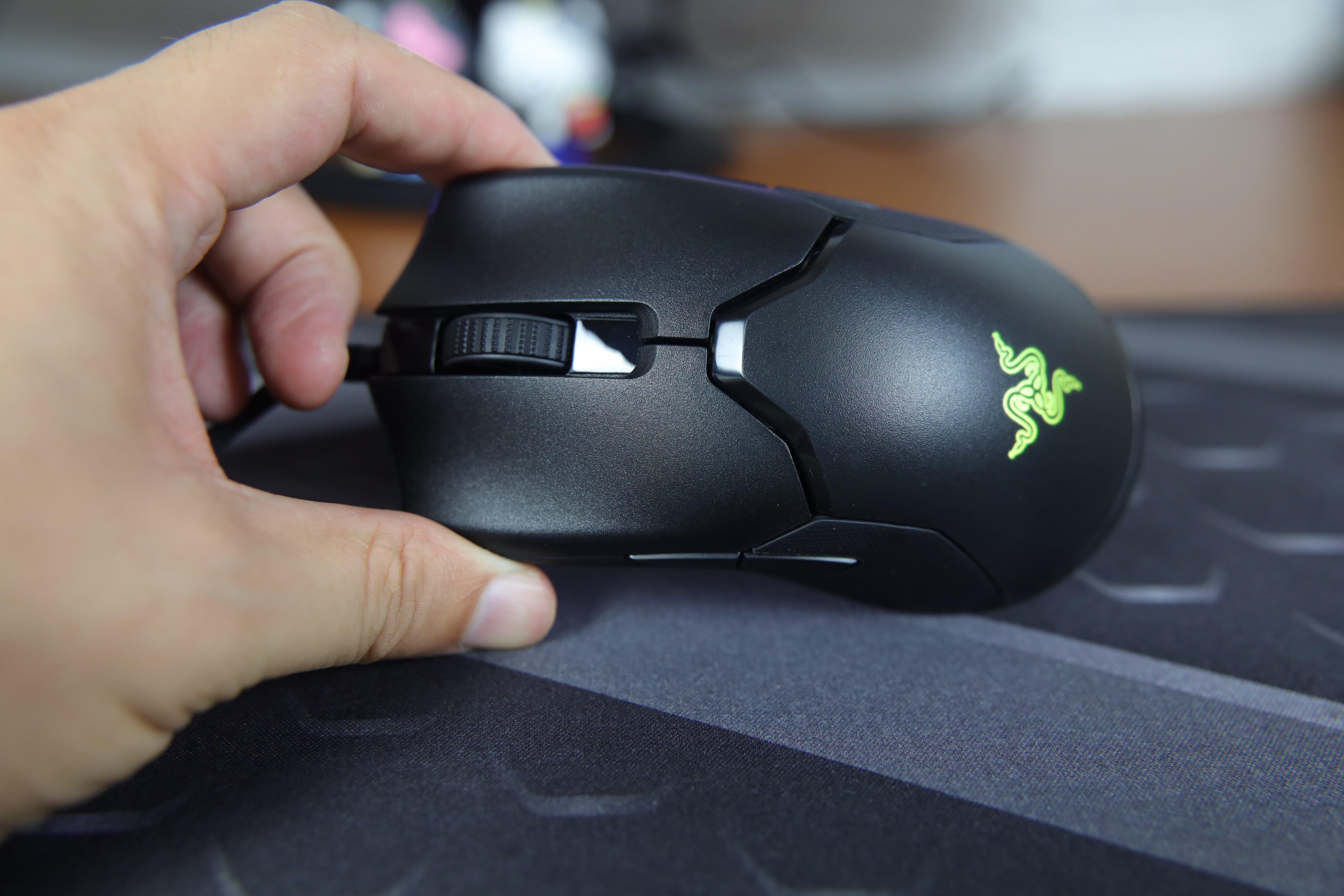 雷蛇无线毒蝰系列鼠标推荐,雷蛇鼠标16000dpi的叫什么