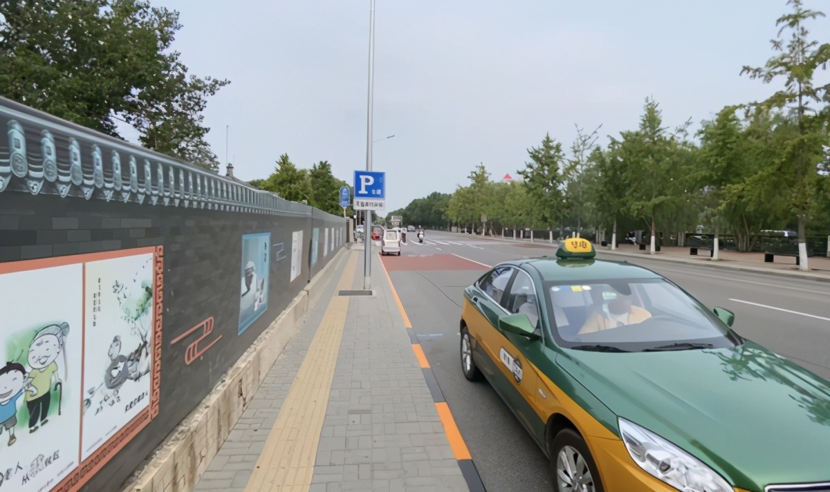 新闻在路上,致敬新闻背后的故事