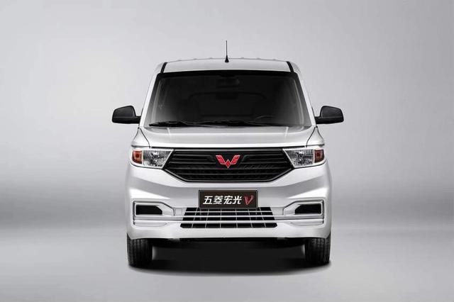 五菱宏光v5座劲取版什么配置,五菱宏光v19款劲享版落地多少钱