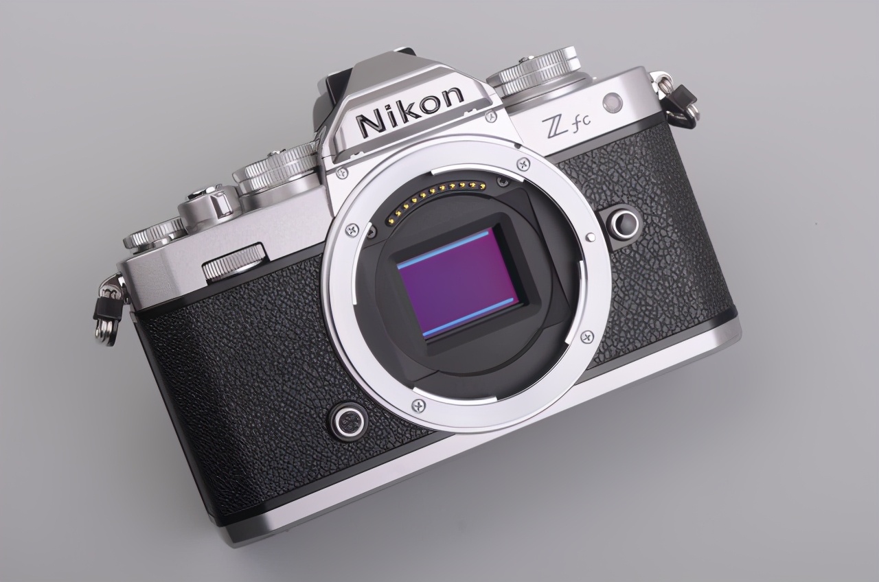 尼康zfc真实测评,尼康zfc复古拍人像