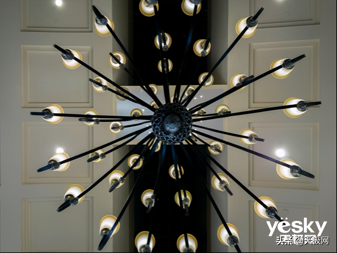 索尼xperia1ii手机评测视频,大师巅峰之作