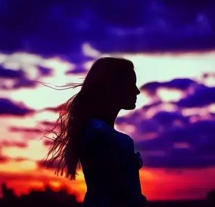 婚礼现场倒计时背景音乐很震撼,婚礼请帖浪漫背景音乐