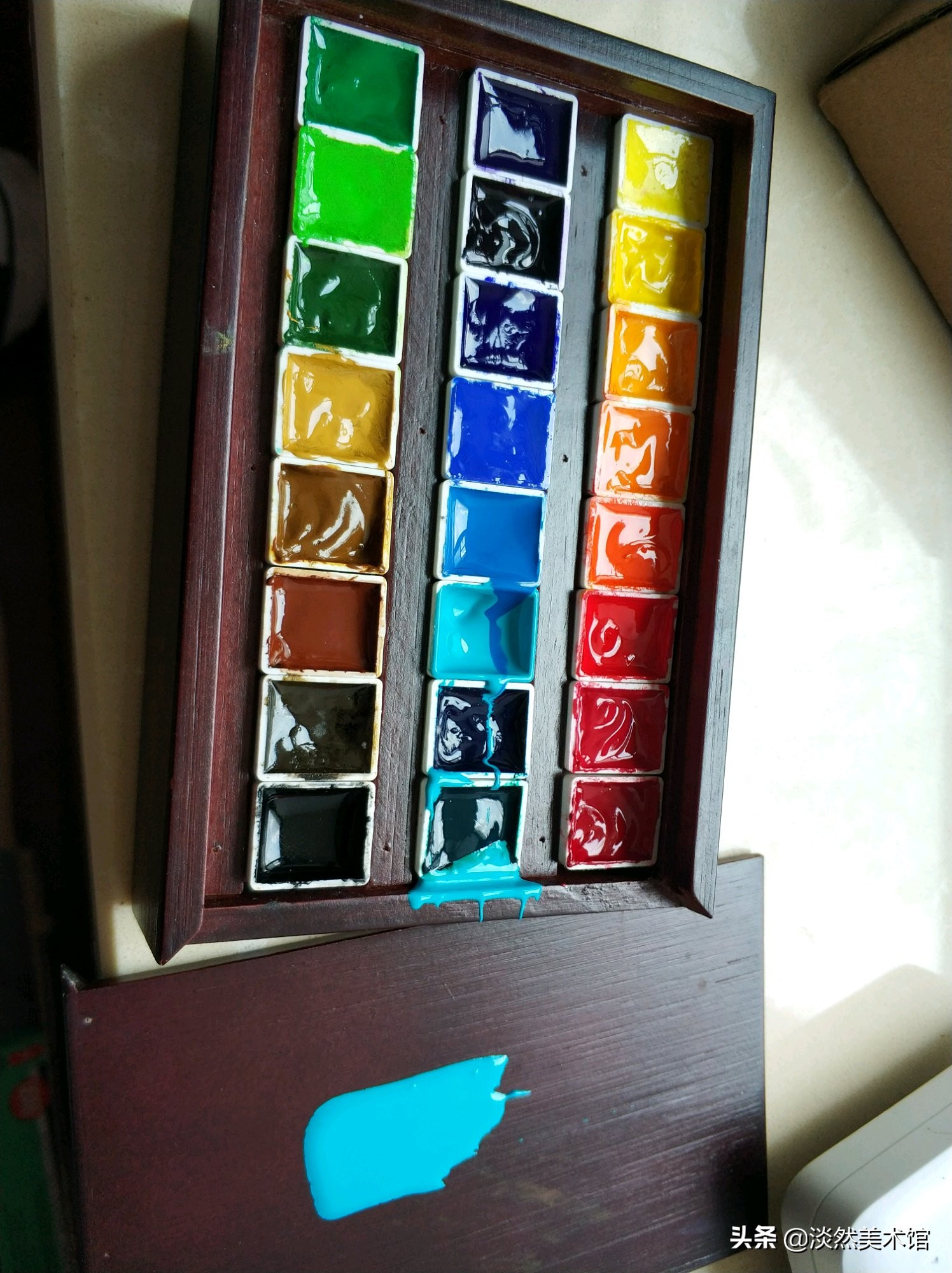 水粉颜料长毛,水粉颜料老是长霉怎么办